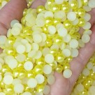 Perolas meia bola 6mm amarelo claro c/1pct